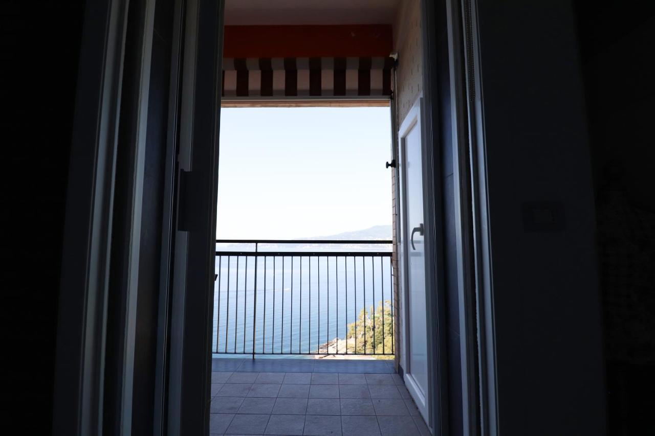 شقة Una Conchiglia Sul Mare Attico Vista Portofino زواليي المظهر الخارجي الصورة